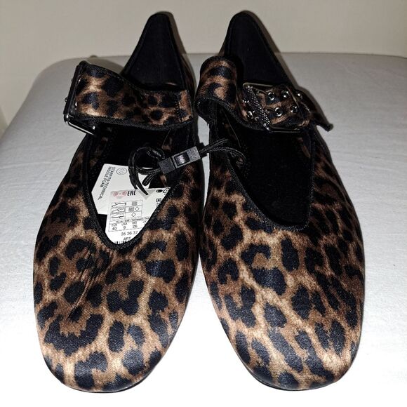 ZARA FABRIC ANIMAL PRINT BALLET FLATS with BUCKLE Rounded Toe Size 40 - Picture 3 of 12